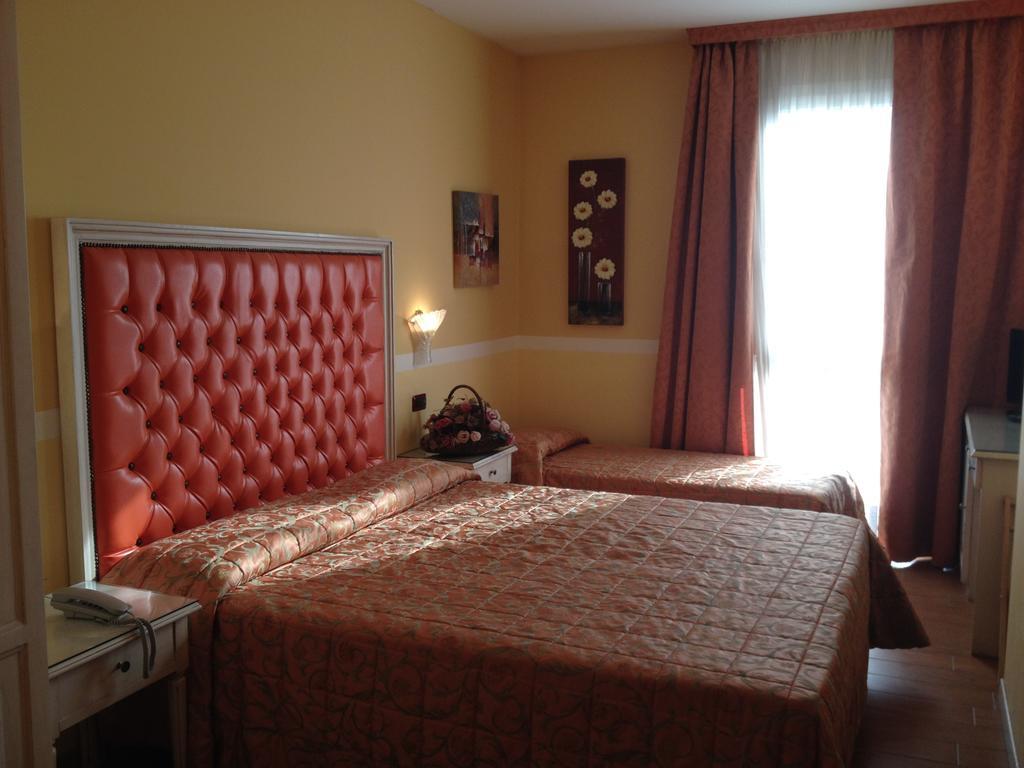 Alle Torri Marghera Cameră foto